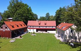 Statek Salajna